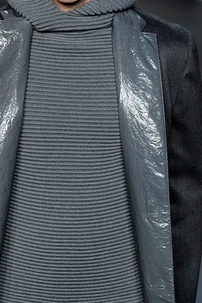 Look 11